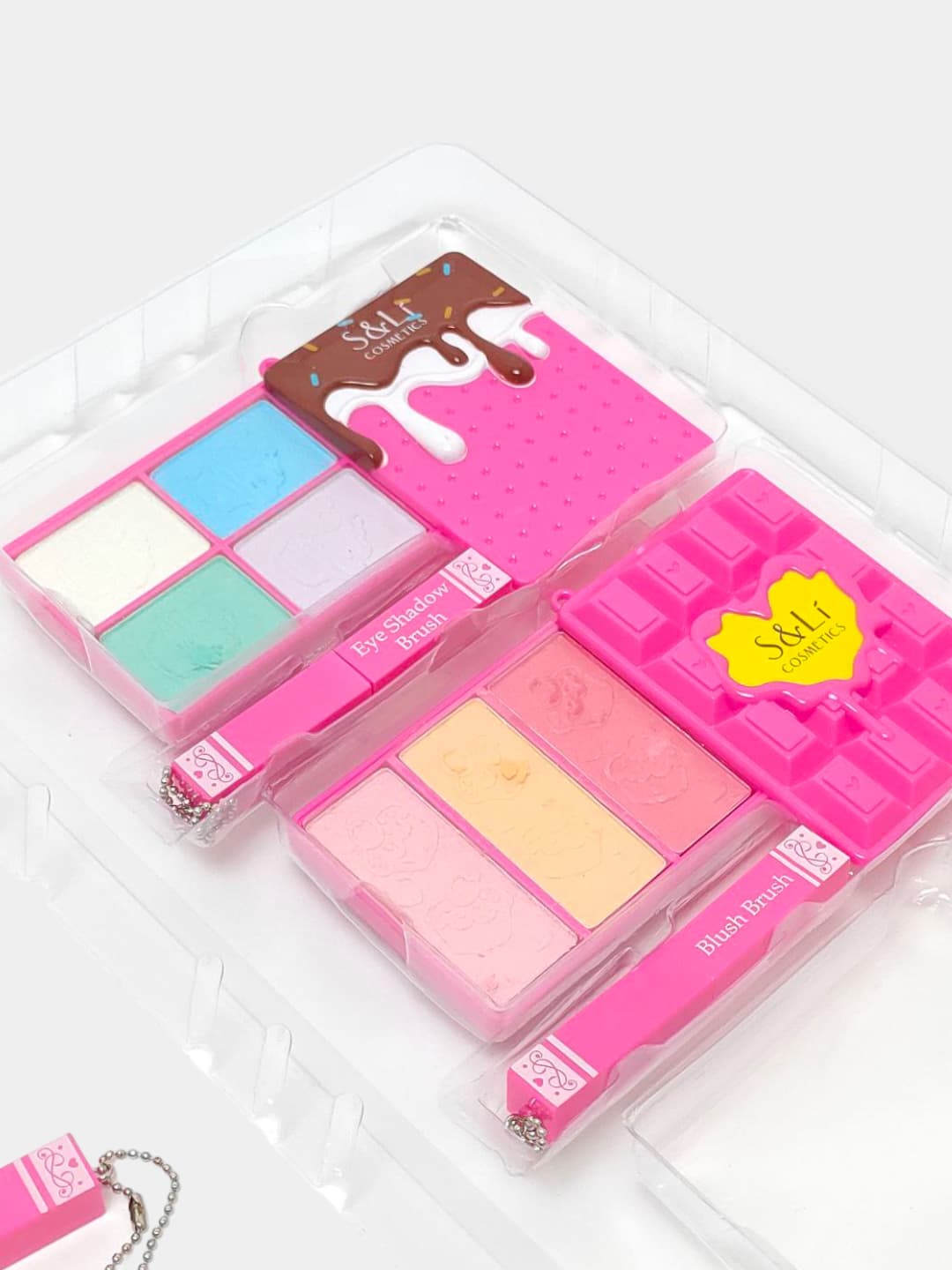 Детский набор косметики Cutie Makeup Keychain Set, Брелок + палетка теней, румяна, блеск, Для девочек 5+, Безопасная формула — фото 5