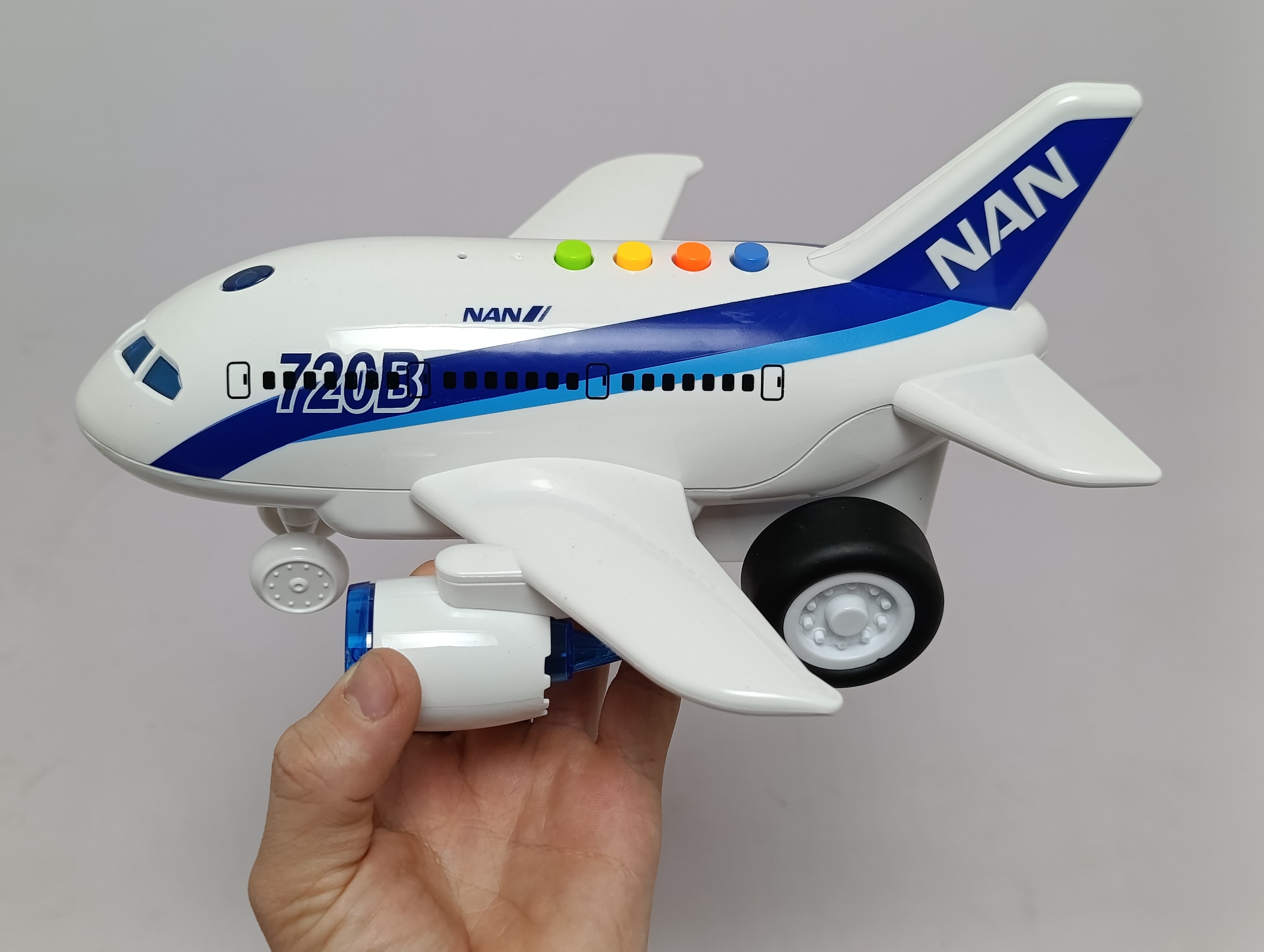 Игрушечный самолет City Aviation пассажирский лайнер с инерцией, светом и звуком — фото 4