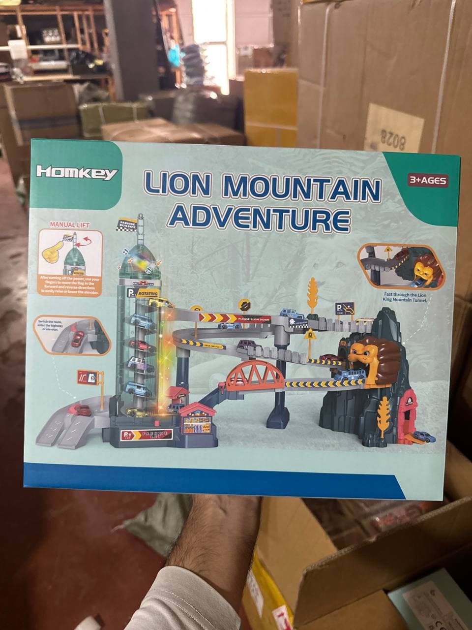 Игровой центр Автотрек Lion Mountain Adventure, Многоуровневый конструктор с лифтом, Подарок для мальчиков — фото 2