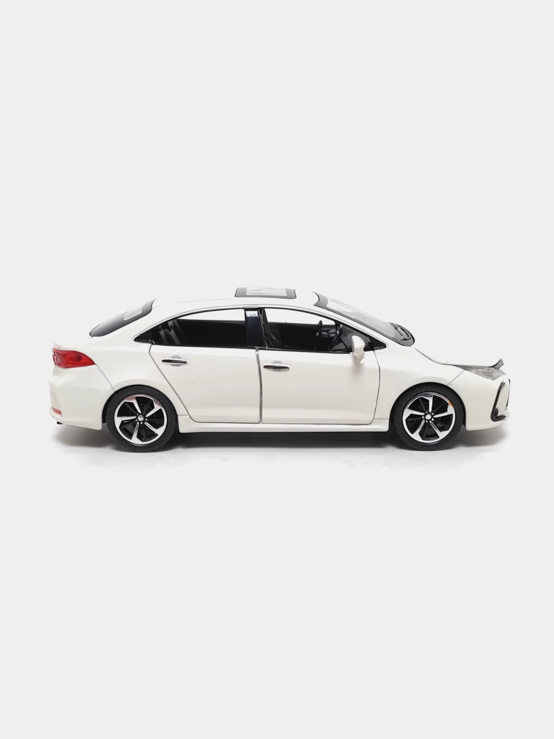 Моделька Toyota Corolla металлическая инерционная, коллекционная машинка для детей — фото 6