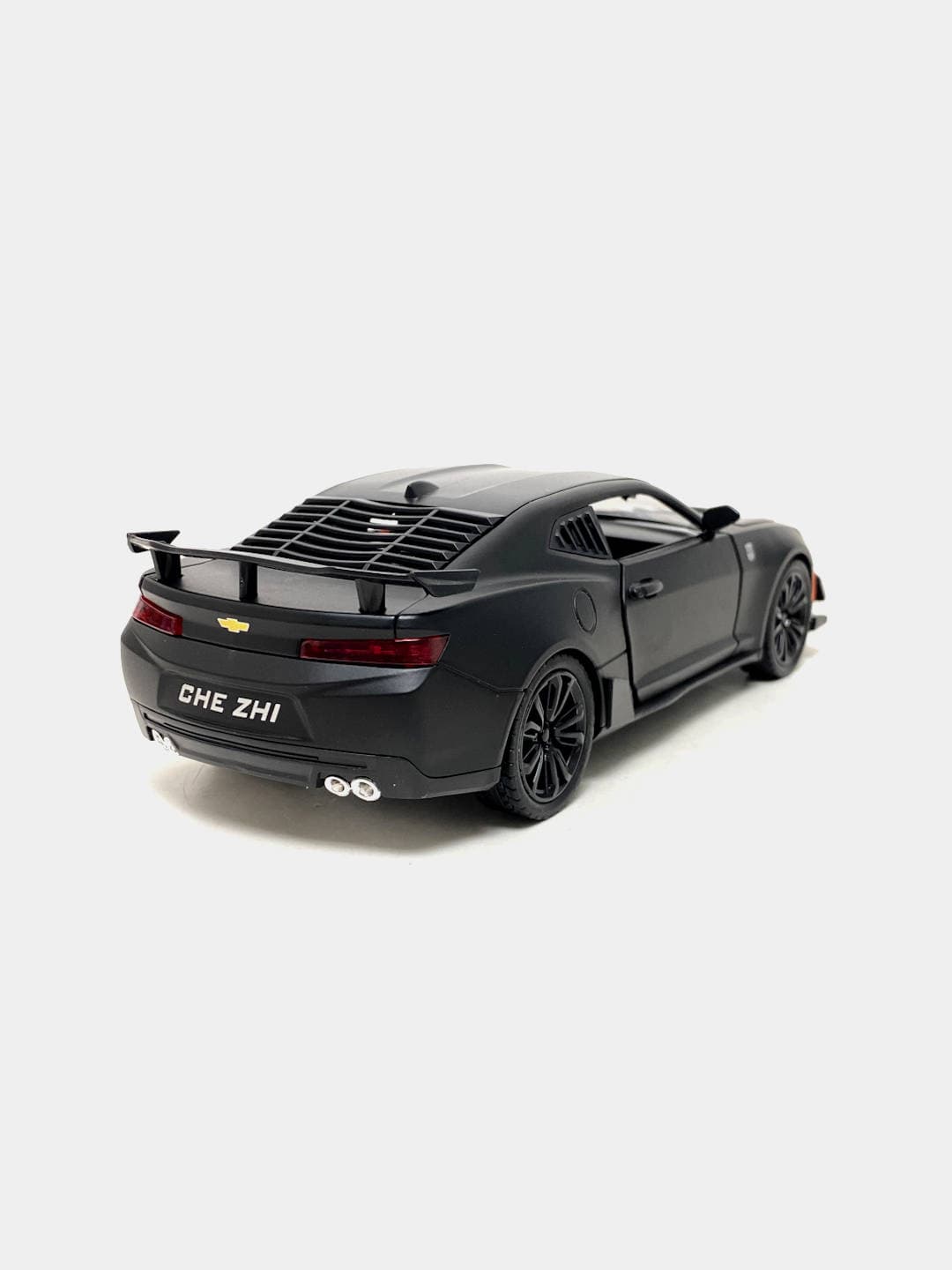 Машинка коллекционная Chevrolet Camaro ZL1 1LE 1:24 желтая металлическая. — фото 5