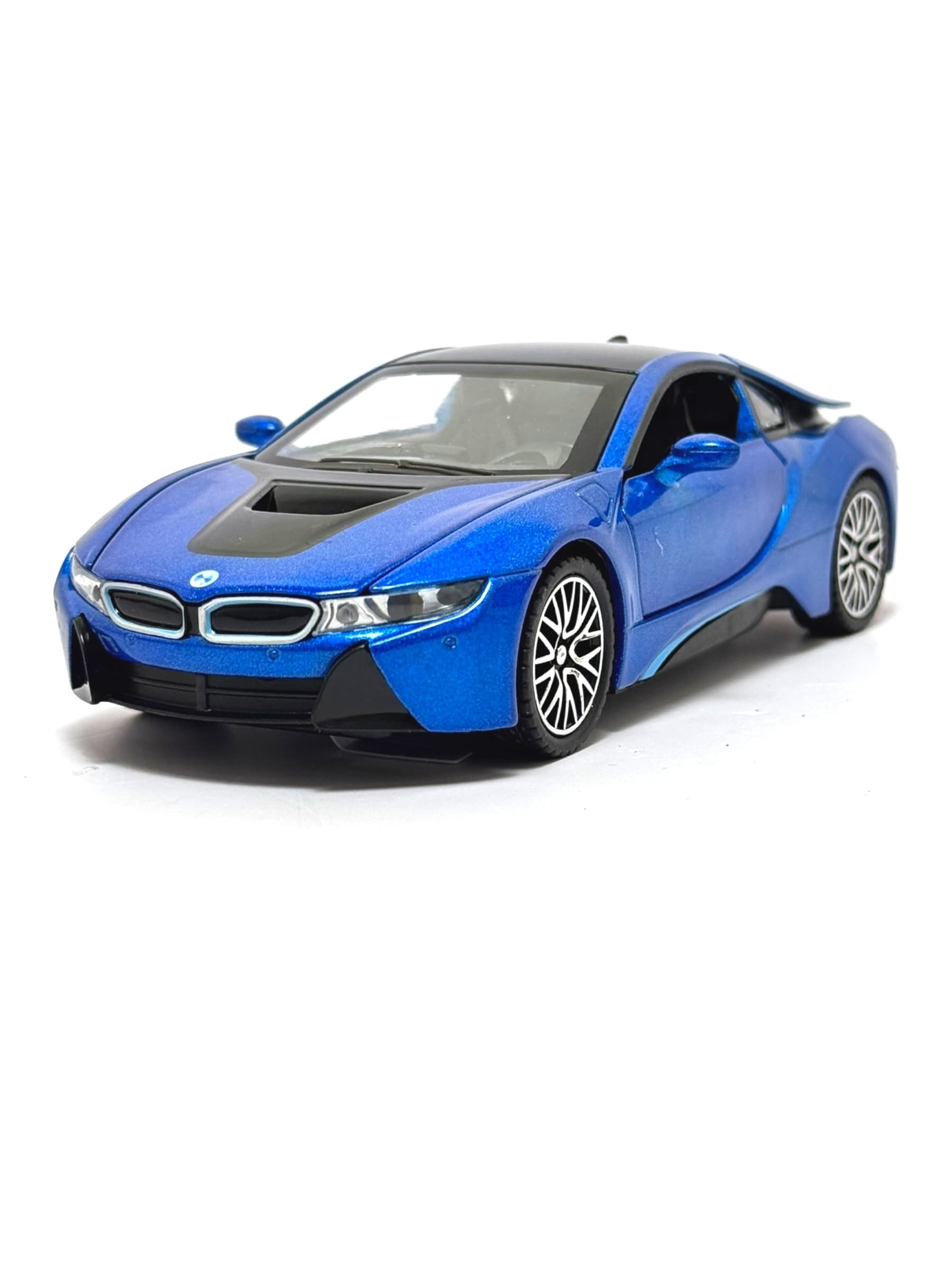 Коллекционная модель BMW i8 для детей 3+ набор из 3 цветов 10 см. — фото 2
