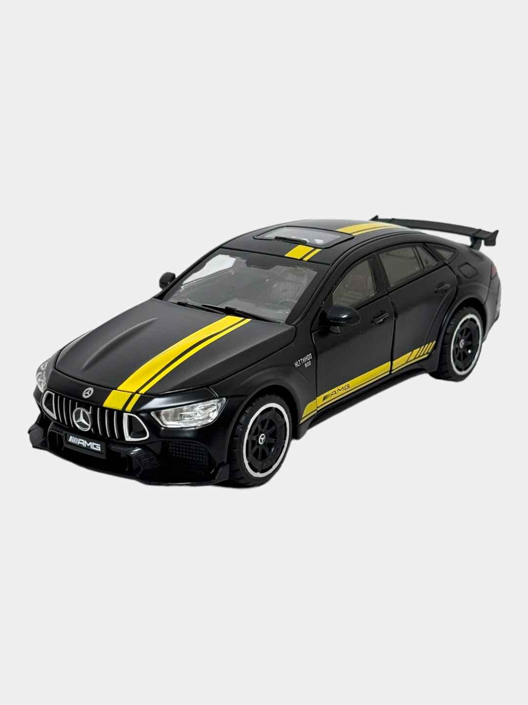 Коллекционная машинка Mercedes-AMG GT63 S с открывающимися дверями — фото 4