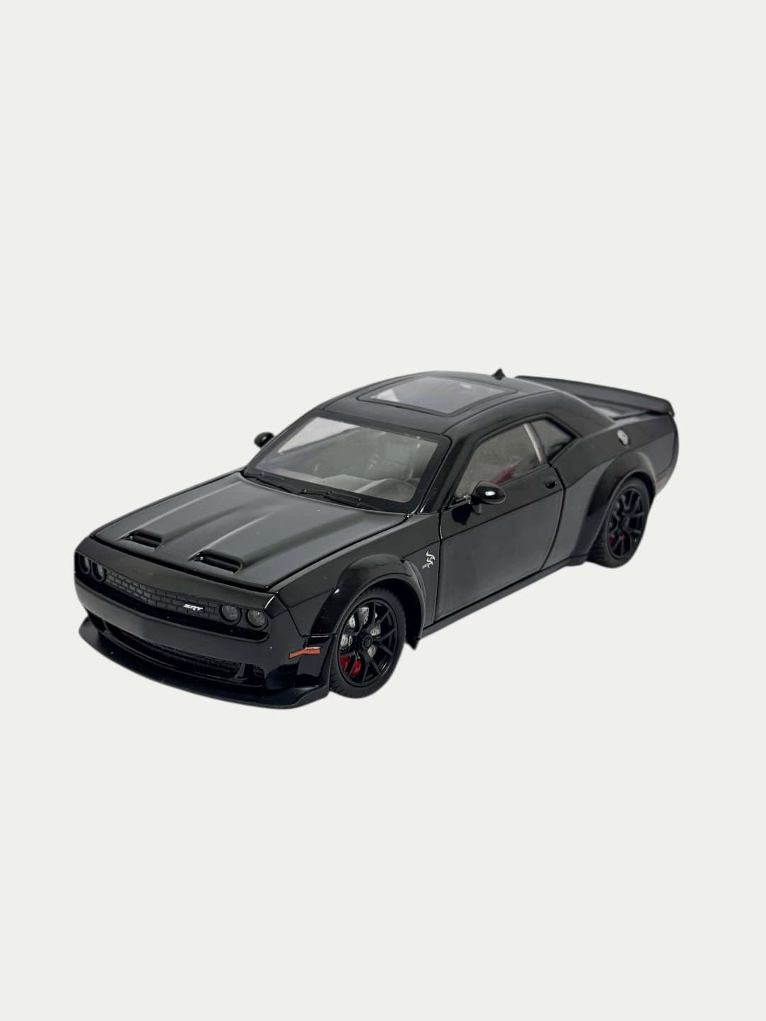 Металлическая игрушечная машина Dodge Challenger 1:24, коллекционная модель, дети 3+ — фото 7