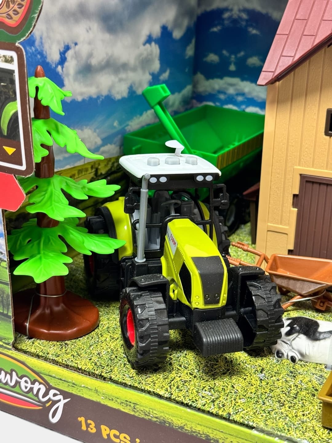 Набор фигурок фермы и трактора Kawong Harvest Period со светом, 13 предметов — фото 4