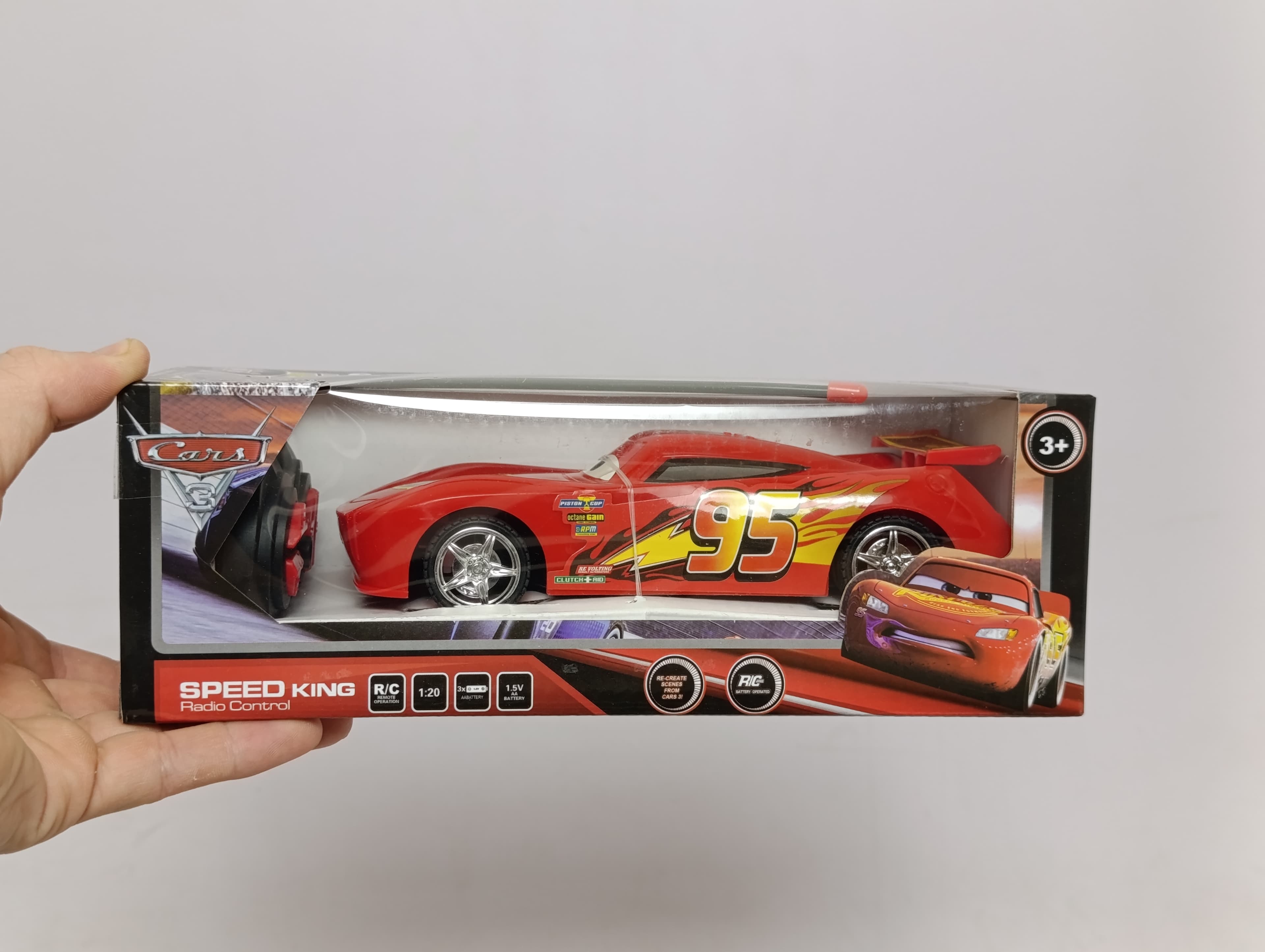 Радиоуправляемая машина Маквин Speed King Тачки, масштаб 1:20, красный гоночный автомобиль — фото 2