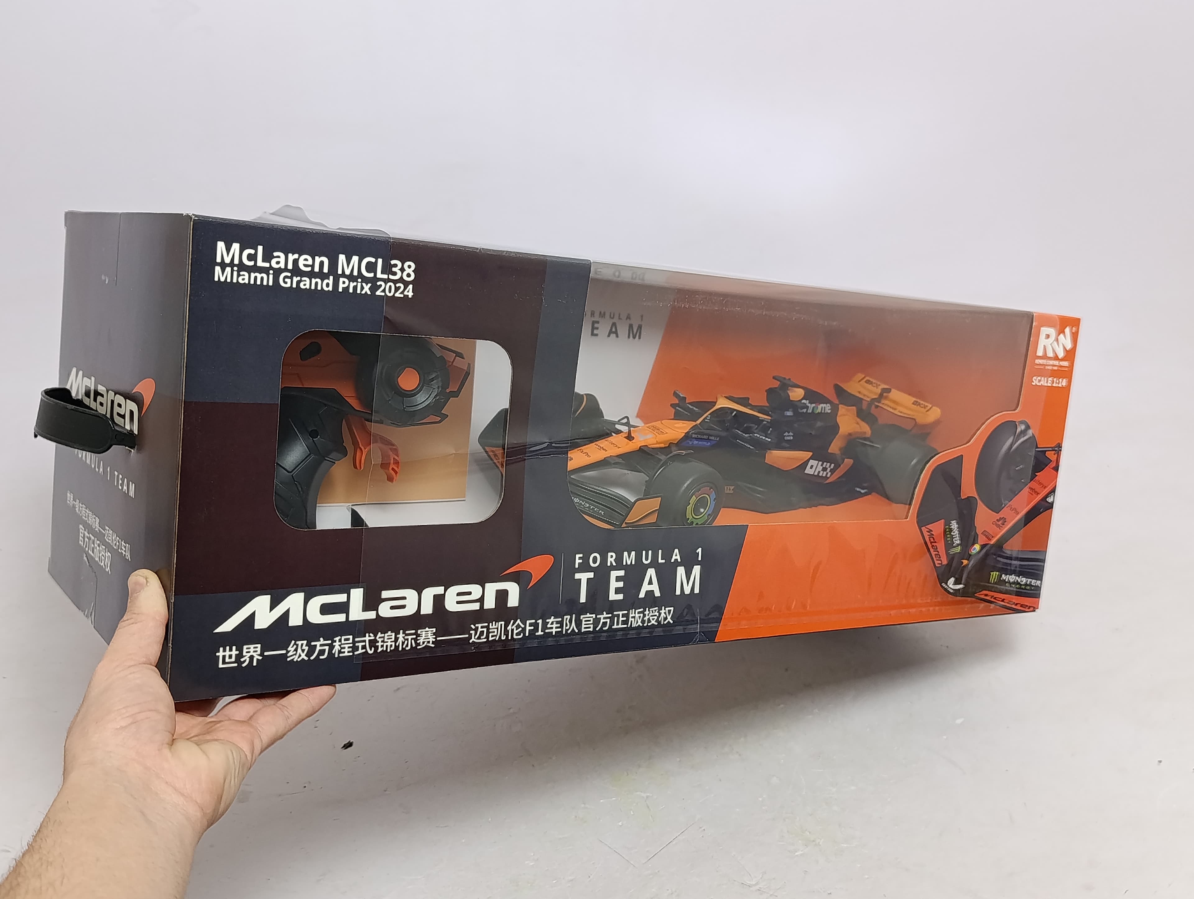 Радиоуправляемая машина Rastar Формула 1 McLaren MCL38, масштаб 1:14