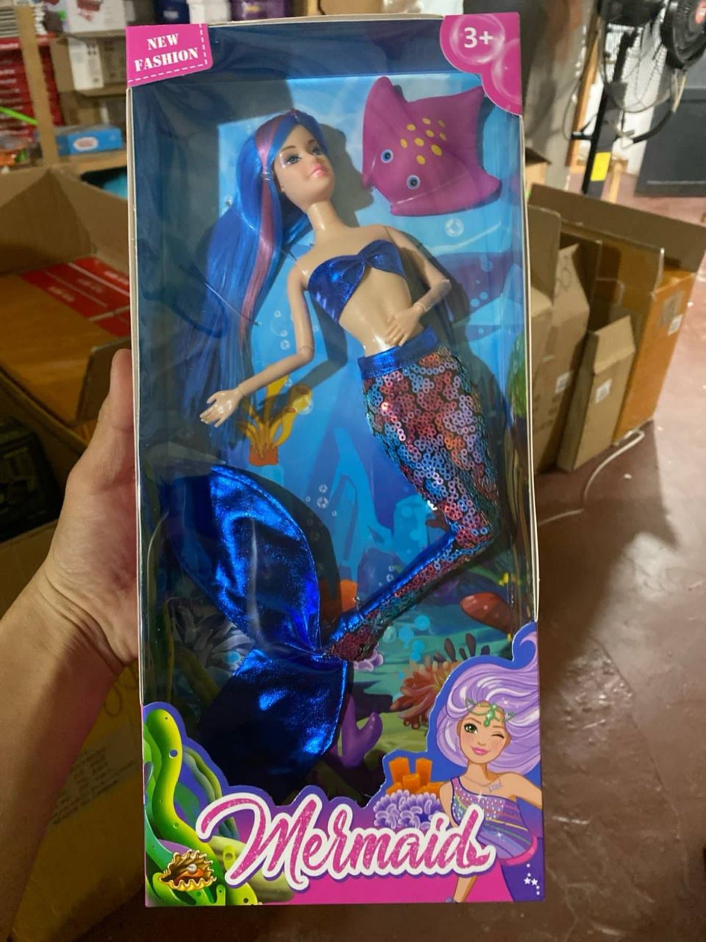 Кукла русалка Magic Mermaid с пайетками, Длинные волосы и морской скат, Для девочек от 3 лет
