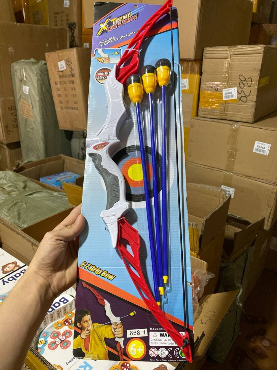 Детский игровой набор Лук X-Treme Bow & Arrow, Дальность 12м и мягкие стрелы, Для детей от 6 лет, Спорт и развитие