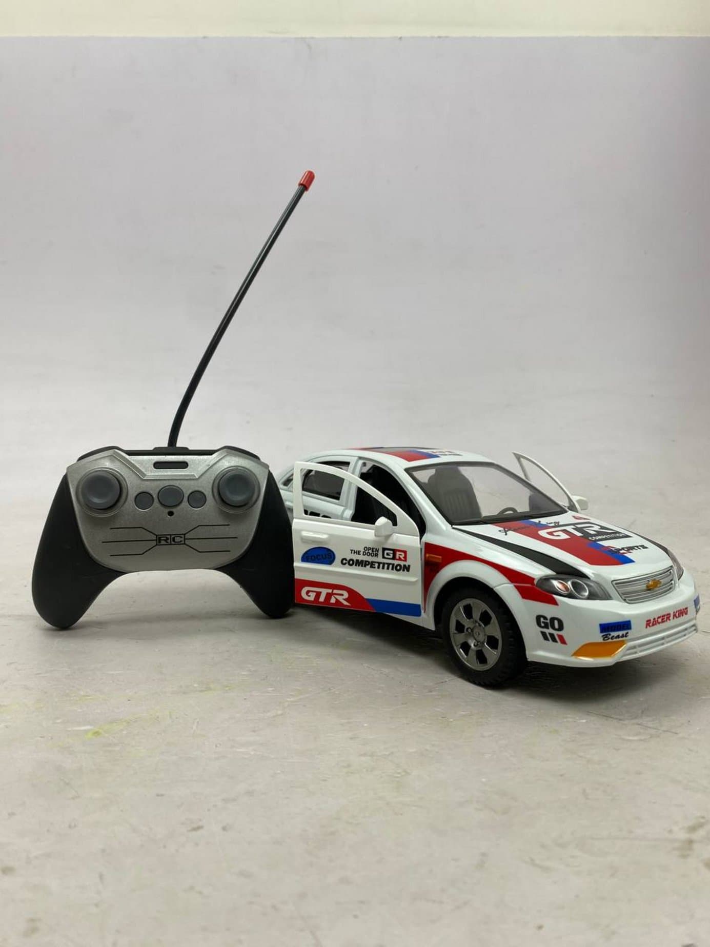 Радиоуправляемая машина спорткар JT998 Racer, Масштаб 1:16 с открывающимися дверьми, Для детей от 6 лет, Свет фар — фото 4
