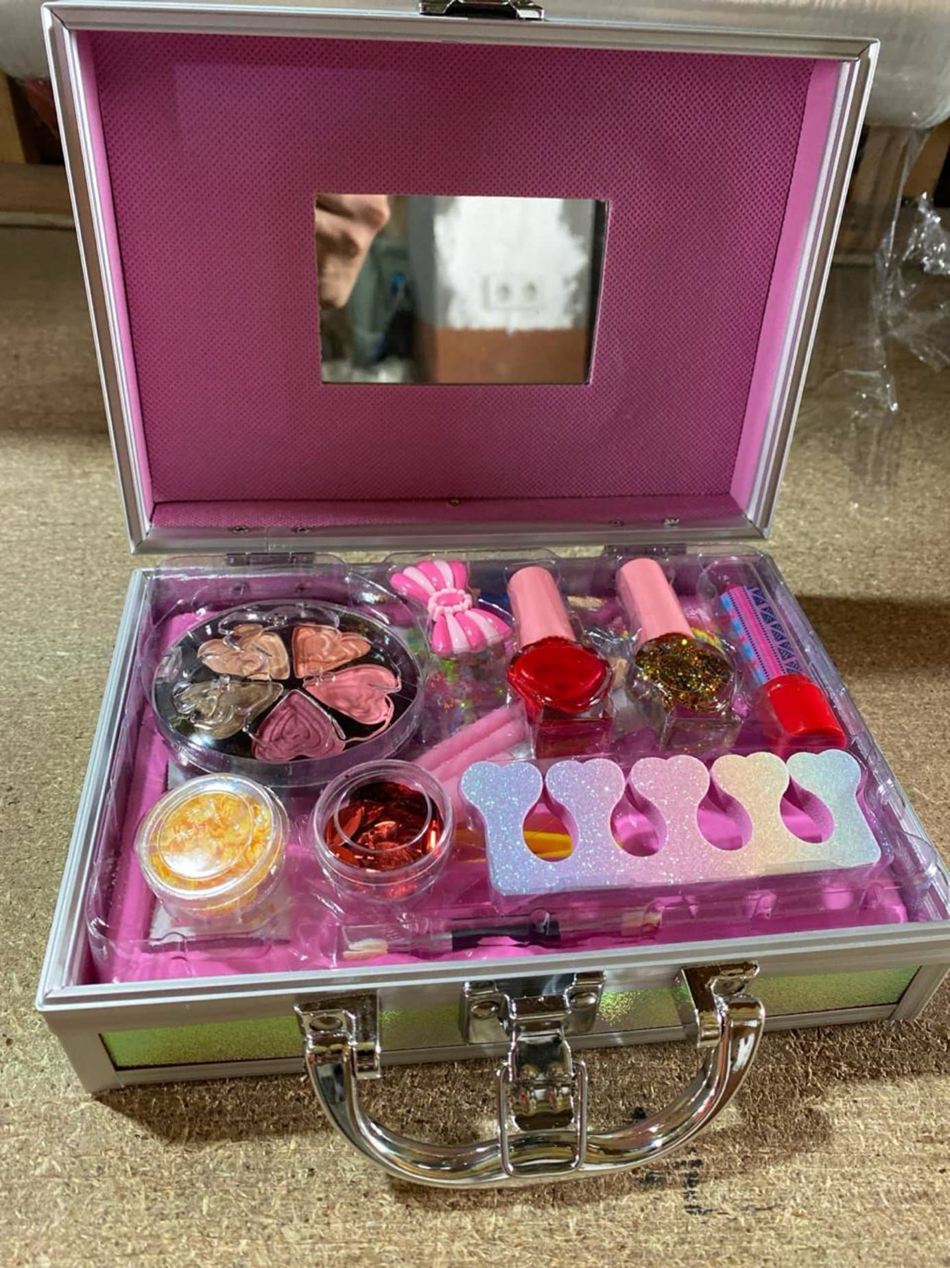 Набор детской косметики Shining Makeup для макияжа и маникюра для девочек — фото 2