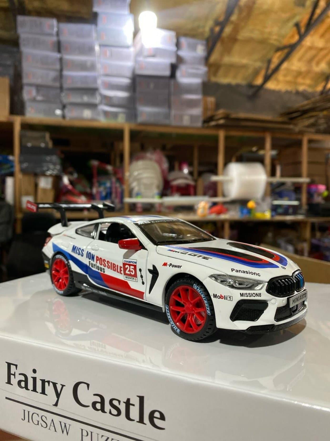 Модель BMW M8 GTE MINIAUTO, Гоночный масштабный болид, Подарок коллекционеру