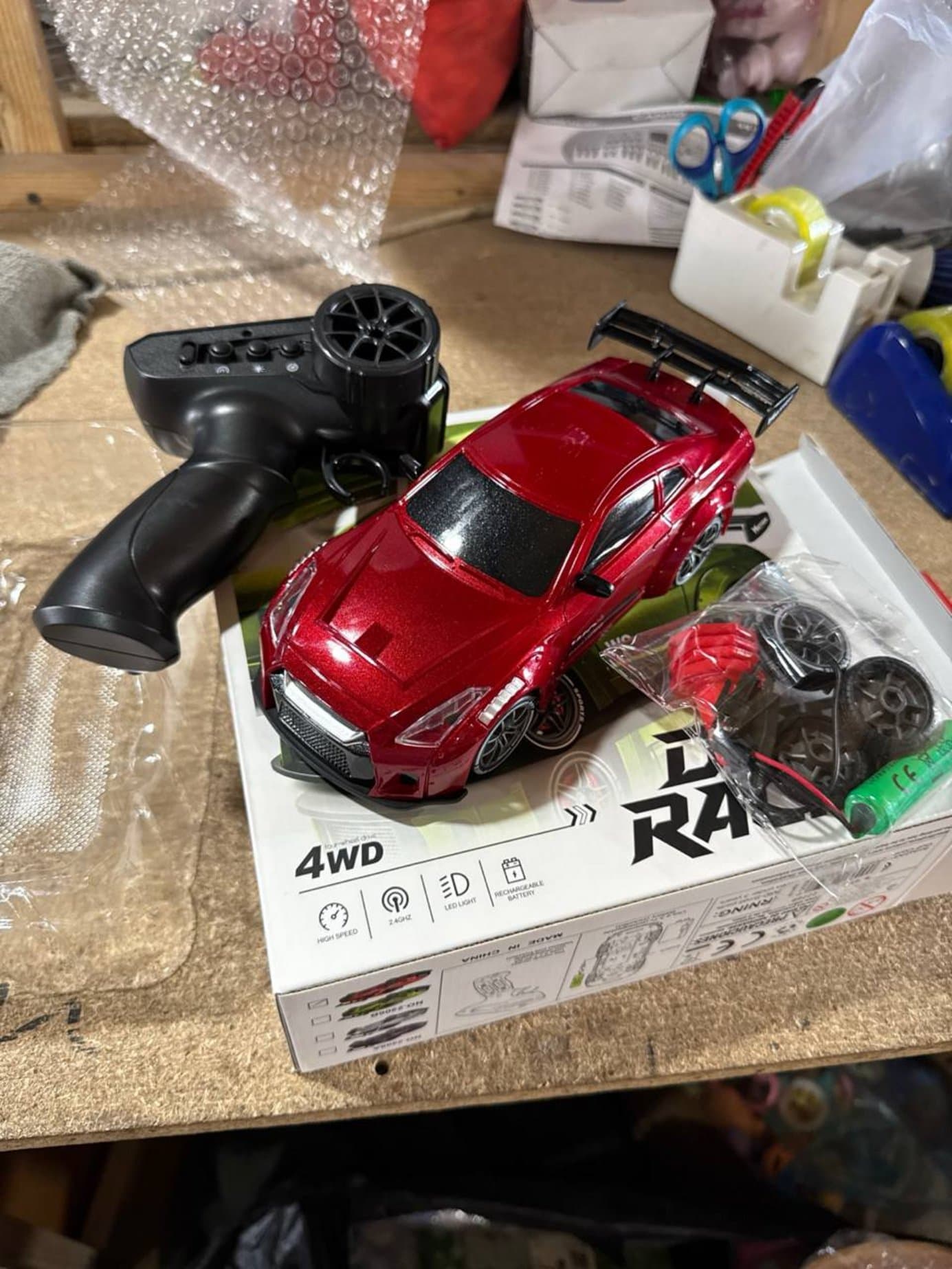 Машина для дрифта на пульте управления 4WD, 1:24 Porsche, сменные колеса — фото 4