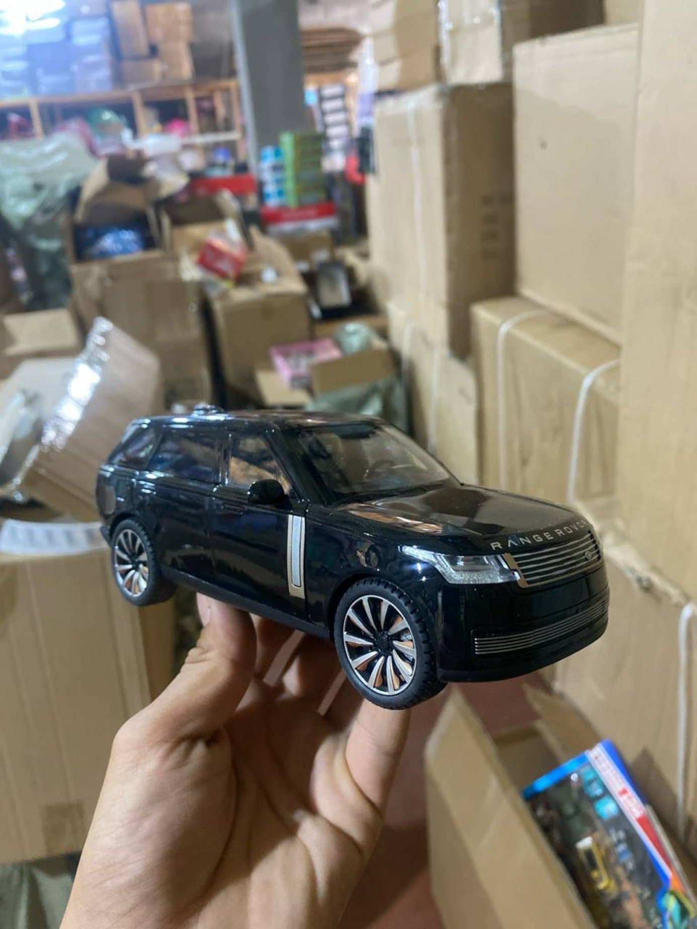 Машинка Range Rover металлическая, инерционная модель, для детей и коллекций