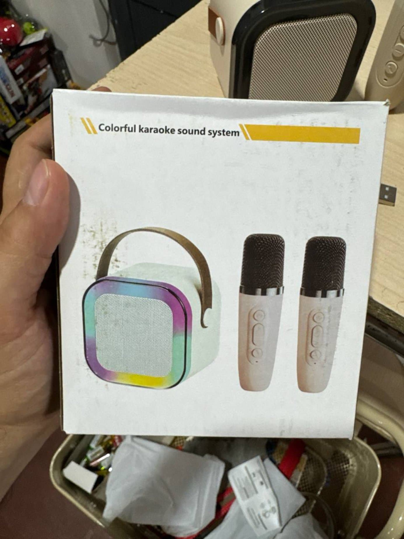 Караоке-система CB-K12B, 2 беспроводных микрофона, Bluetooth колонка с RGB — фото 2
