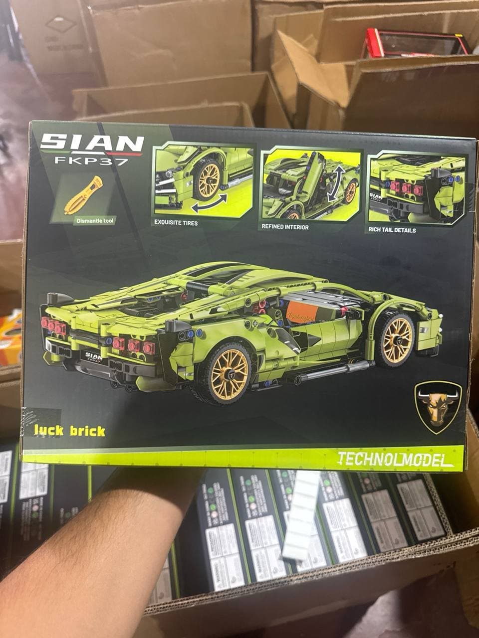 Конструктор Lamborghini Sian FKP37 1:14, 1280 деталей, коллекционная модель машины — фото 3