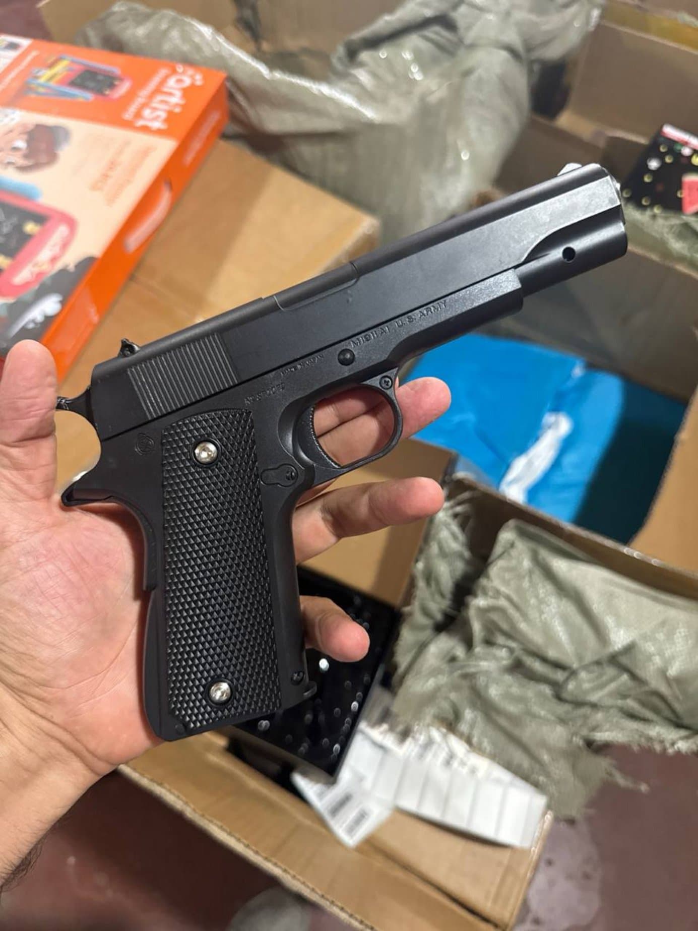 Металлический водяной пистолет орбиз Y-19 пневматический с пульками Colt M1911 — фото 3