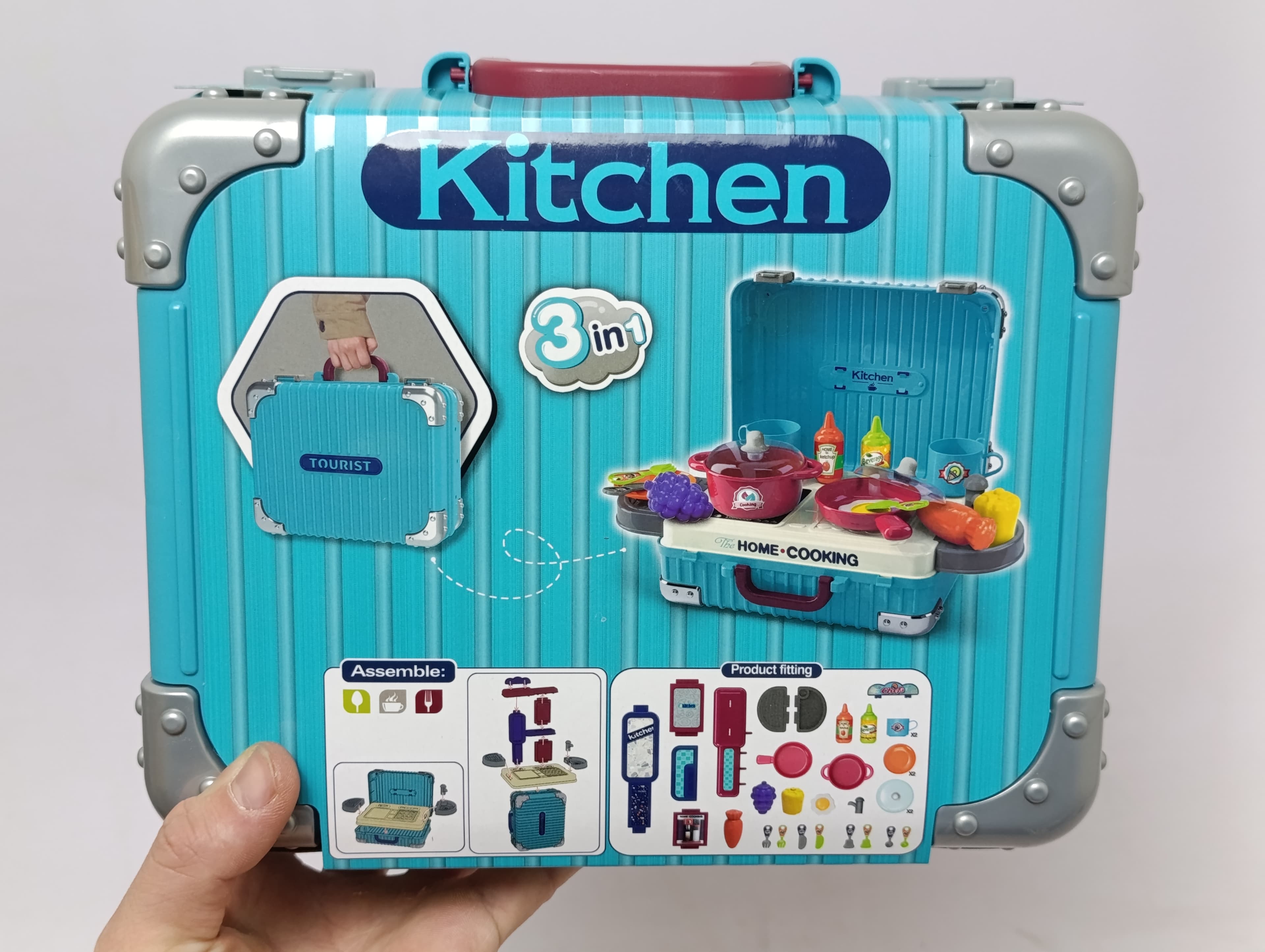 Детская игровая кухня в чемодане, портативный набор повара с посудой и аксессуарами — фото 7