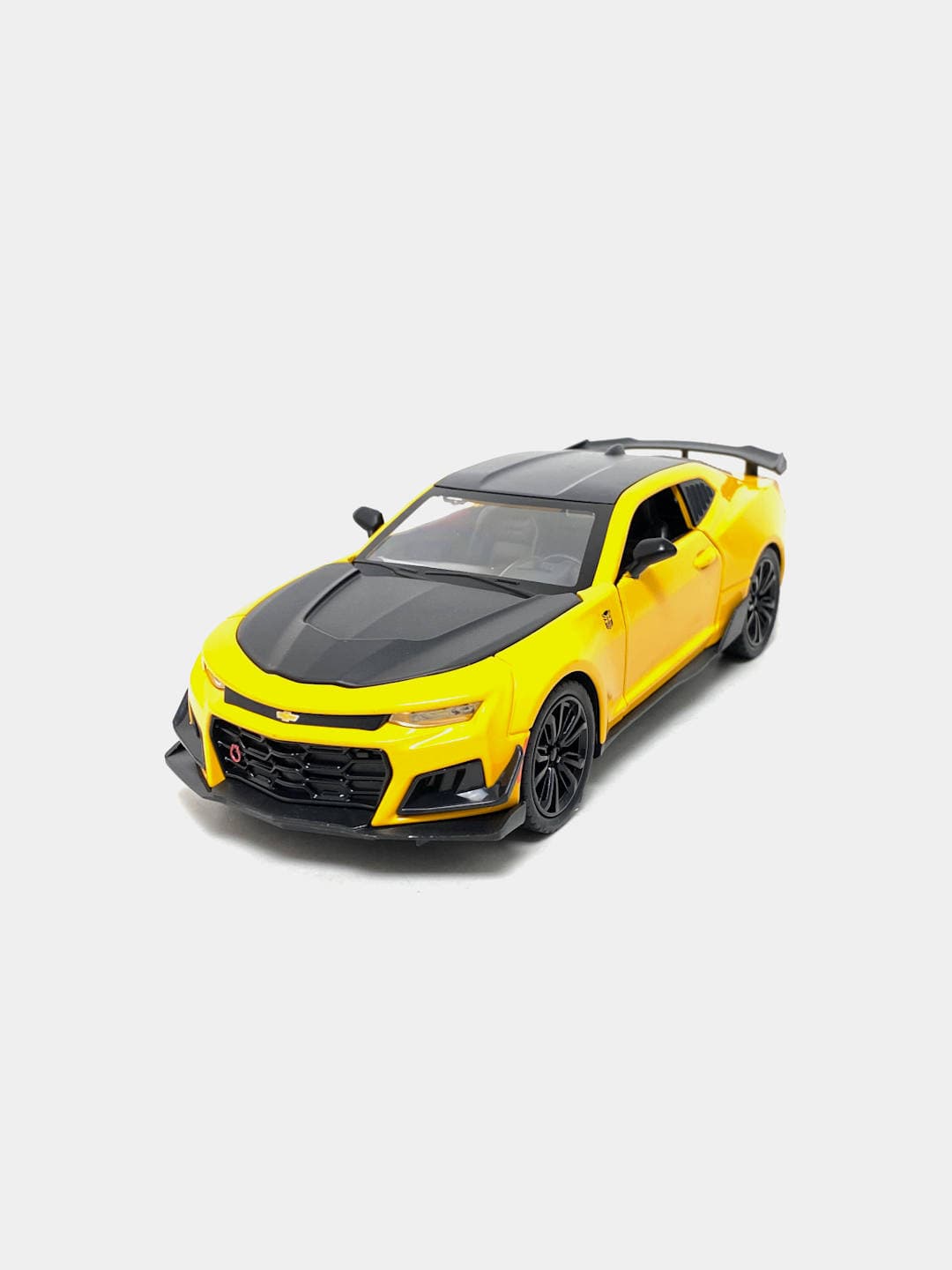 Машинка коллекционная Chevrolet Camaro ZL1 1LE 1:24 желтая металлическая.